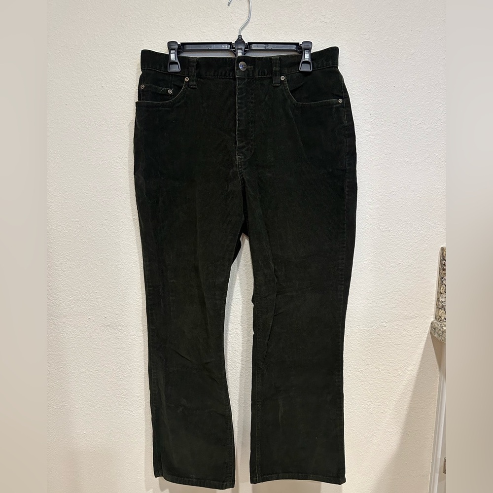 L. L. BEAN Women’s Black Corduroy Pants—Size 12 Regular